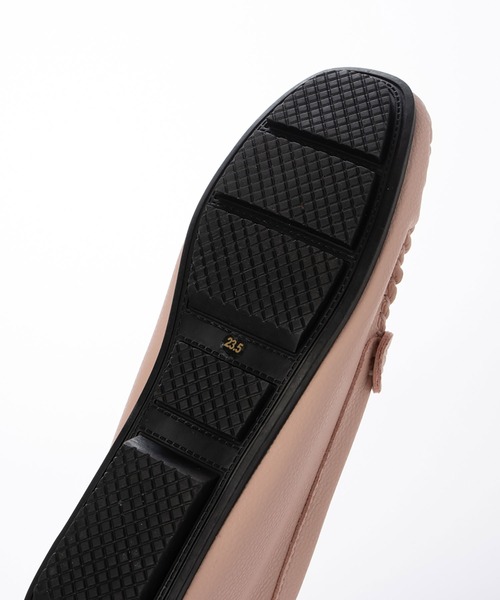 enchanted（エンチャンテッド）の「ソフトチューブモカシン（モカシン/デッキシューズ・レディース・シルバー/アイボリー/ブラック/ピンク/グレイッシュベージュ・25/24.5/24/23.5/23/22.5/22）」の14枚目の写真