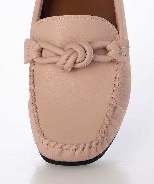 enchanted（エンチャンテッド）の「ソフトチューブモカシン（モカシン/デッキシューズ・レディース・シルバー/アイボリー/ブラック/ピンク/グレイッシュベージュ・25/24.5/24/23.5/23/22.5/22）」の15枚目の写真