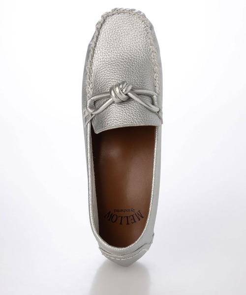 enchanted（エンチャンテッド）の「ソフトチューブモカシン（モカシン/デッキシューズ・レディース・シルバー/アイボリー/ブラック/ピンク/グレイッシュベージュ・25/24.5/24/23.5/23/22.5/22）」の18枚目の写真