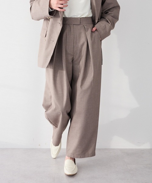 CRAFT STANDARD BOUTIQUE（クラフトスタンダードブティック）の「＜セレモニー／ハレの日＞フロントタックカーブパンツ◆（スラックス・レディース・ベージュ系その他2/グレー・L/M）」の4枚目の写真