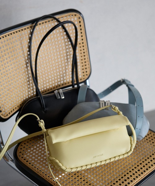 ADD CULUMN（アドカラム）の「【ADD CULUMN】ROLLAOBLONG S（ハンドバッグ・レディース・レモンイエロー・フリー）」の2枚目の写真