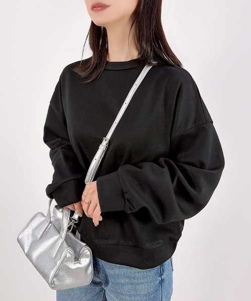 CLOTHY(クロシィ)の「【Allシーズン使えるなめらか軽量素材♪】スウェットトップス(セットアップ可)(スウェット・レディース・ライトグレー/オフホワイト/グレー/ブラック・LARGE/MEDIUM)」の21枚目の写真