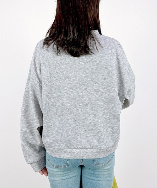 CLOTHY(クロシィ)の「【Allシーズン使えるなめらか軽量素材♪】スウェットトップス(セットアップ可)(スウェット・レディース・ライトグレー/オフホワイト/グレー/ブラック・LARGE/MEDIUM)」の17枚目の写真