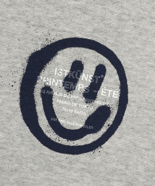 ISTKUNST(イストクンスト)の「LOGO&SMILEY HOOD ZIP UP_GREY(IK2EFMM480A)(パーカー・レディース・グレー・S/M/L)」の4枚目の写真