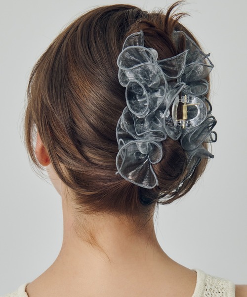 GOLDY(ゴールディ)の「ラッフル シアー バンス クリップ(バレッタ/ヘアクリップ・レディース・ブルー/グレー/ブラック/ピンク・FREE)」の14枚目の写真