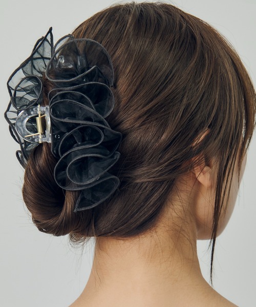 GOLDY(ゴールディ)の「ラッフル シアー バンス クリップ(バレッタ/ヘアクリップ・レディース・ブルー/グレー/ブラック/ピンク・FREE)」の16枚目の写真