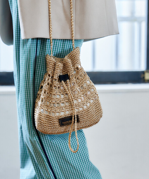 FREAK'S STORE（フリークスストア）の「THEATRE PRODUCTS × FREAK'S STORE/シアタープロダクツ 別注ラメ メッシュ ショルダーバッグ/巾着バッグ（ショルダーバッグ・レディース・シルバー/グリーン/ゴールド/ブラウン・ONE SIZE）」の4枚目の写真