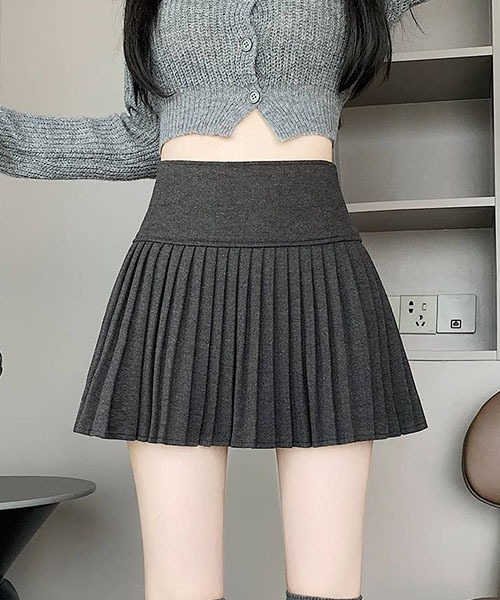 gossip!ロサンゼルス(ゴシップロサンゼルス)の「チェック柄 ハイウエストプリーツミニスカート 体型カバー 脚長効果 レディース 秋冬 プリーツスカート(スカート・レディース・レッド/ブラウン/ブラック/チャコールグレー・M)」の19枚目の写真