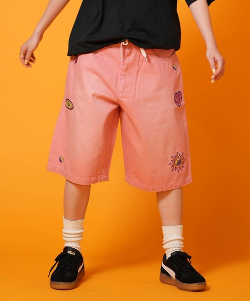 SANTA CRUZ(サンタクルーズ)の「SANTA CRUZ/サンタクルーズ デニムハーフパンツ レディース HEARTFUL DENIM SHORTS ムラサキ限定 502262531(その他パンツ・レディース・ピンク/インディゴブルー・L/M)」の11枚目の写真