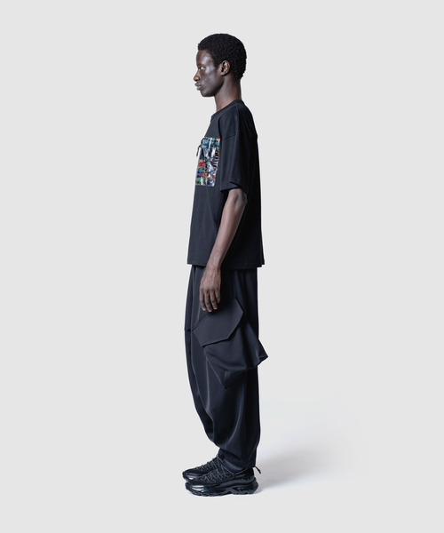 yoshiokubo（ヨシオクボ）の「yoshiokubo ヨシオクボ / MULTI-LOGO FILM PK S/S T マルチロゴフィルムプリントTシャツ / YKS26112（Tシャツ/カットソー・メンズ・ブラック/ホワイト・3/2/1）」の9枚目の写真