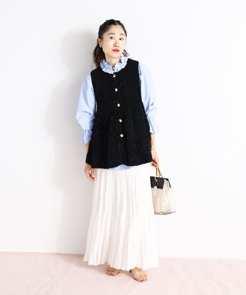 le.coeur blanc(ルクールブラン)の「TORRAZZO DONNA別注バタフライヤーンベスト(ベスト・レディース・ベージュ/ブラック・38)」の14枚目の写真