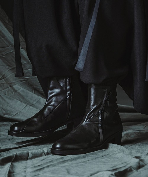NO ID.(ノーアイディ)の「mko13388-レイヤードヒールブーツ(858208-407F)(ブーツ・メンズ・ブラック・44/42/40)」の3枚目の写真