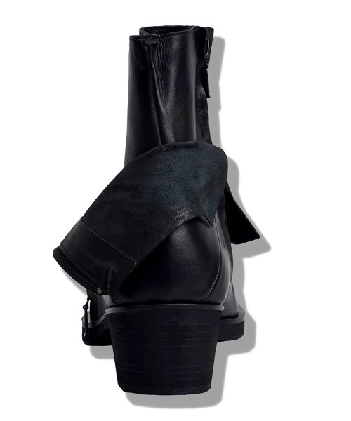 NO ID.(ノーアイディ)の「mko13388-レイヤードヒールブーツ(858208-407F)(ブーツ・メンズ・ブラック・44/42/40)」の19枚目の写真
