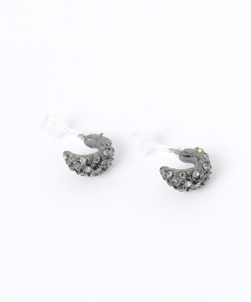 LAKOLE（ラコレ）の「ファインビジュフープ樹脂ポストピアス / 644508（ピアス（両耳用）・レディース・ブラック/その他1・FREE）」の2枚目の写真