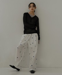 hellam | 配色刺繍イージーパンツ(その他パンツ)