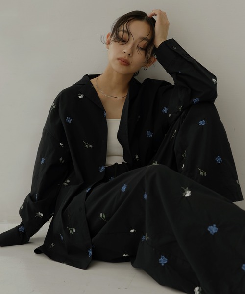 hellam（へラム）の「配色刺繍イージーパンツ（その他パンツ・レディース・ブラック/ホワイト・FREE）」の6枚目の写真