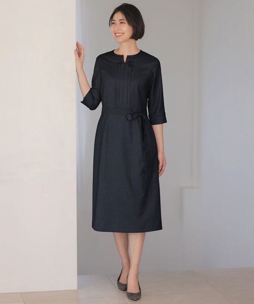 J.PRESS(ジェイプレス)の「【定番人気・セットアップ対応】OXIJEWEL ストレッチ ワンピース(ワンピース・レディース・ネイビー系/シルバー系/ライトグレー系・T13/T15)」の4枚目の写真