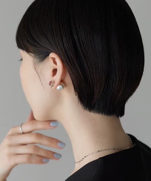 ciite'(シーテ)の「ビジューパールピアス(両耳用)(ピアス(両耳用)・レディース・ブラック/ブルー/パープル/レッド/グリーン・FREE)」の10枚目の写真