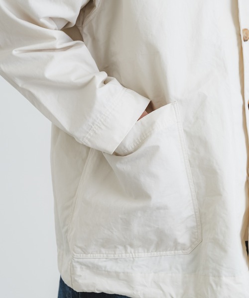 quadro(クオドロ)の「C/L高密度ツイルカバージャケット(カバーオール・メンズ・ブラック/キナリ・MEDIUM)」の20枚目の写真