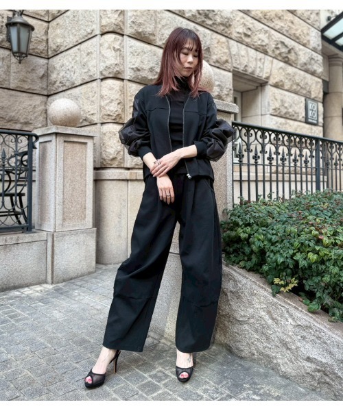 LUGIVA（ルギヴァ）の「【LUGIVA/ルギバ】チュールレイヤードスリーブジップアップブルゾン（ブルゾン・レディース・オフホワイト/ブラック・FREE）」の5枚目の写真