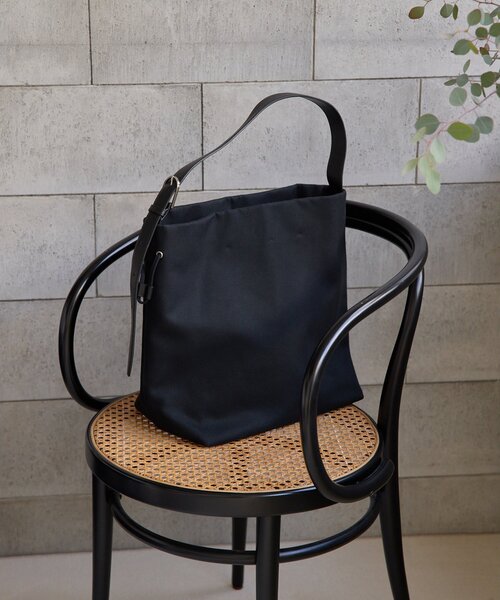 MARY AL TERNA(メアリオルターナ)の「【MARY AL TERNA】SHOULDER BAG(ショルダーバッグ・レディース・ブラック・FREE)」の2枚目の写真