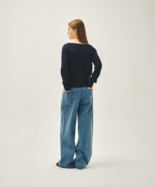 MARITHE + FRANCOIS GIRBAUD(マリテフランソワジルボー)の「W BOAT NECK KNIT PULLOVER(ニット/セーター・レディース・ライトグレー/ネイビー・MEDIUM/SMALL)」の15枚目の写真