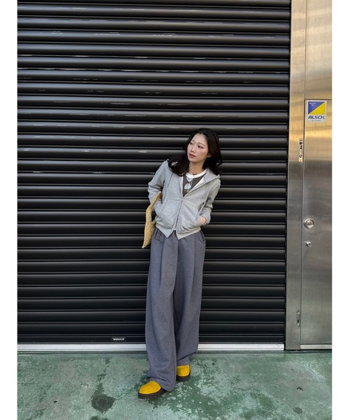 KAIKO（カイコー）の「KAIKO Double zip parka（パーカー・メンズ・トップグレー/チャコールグレー・2）」の3枚目の写真