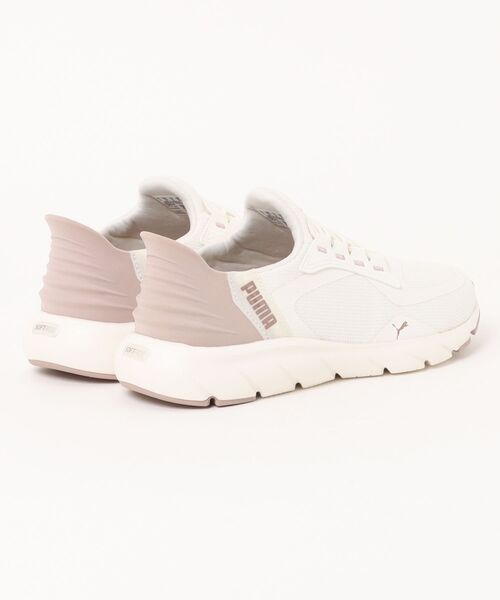 PUMA(プーマ)の「【PUMA】ソフトR イーズ イン ALTワイド(スニーカー・レディース・オフホワイト・23.0cm/23.5cm/24.0cm/24.5cm)」の2枚目の写真