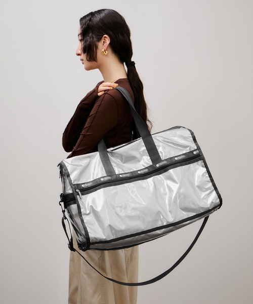 LeSportsac(レスポートサック)の「【LeSportsac for ADAM ET ROPE'】Exclusive Deluxe LG Weekender(ボストンバッグ・レディース・シルバー・FREE)」の9枚目の写真