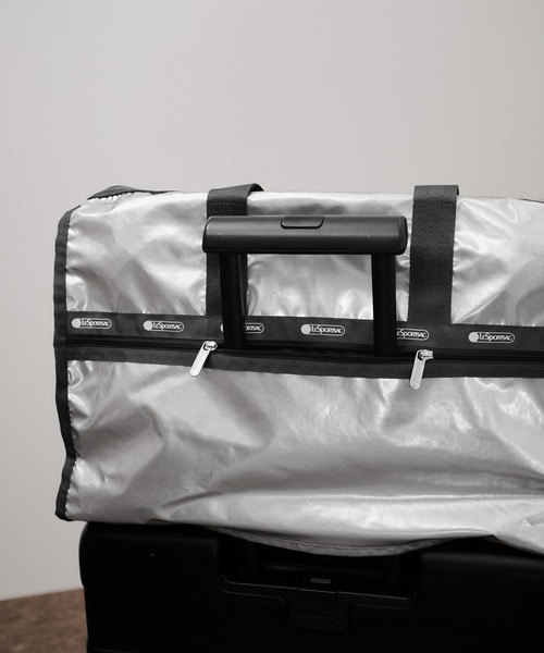 LeSportsac(レスポートサック)の「【LeSportsac for ADAM ET ROPE'】Exclusive Deluxe LG Weekender(ボストンバッグ・レディース・シルバー・FREE)」の13枚目の写真
