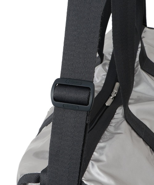 LeSportsac(レスポートサック)の「【LeSportsac for ADAM ET ROPE'】Exclusive Deluxe LG Weekender(ボストンバッグ・レディース・シルバー・FREE)」の17枚目の写真