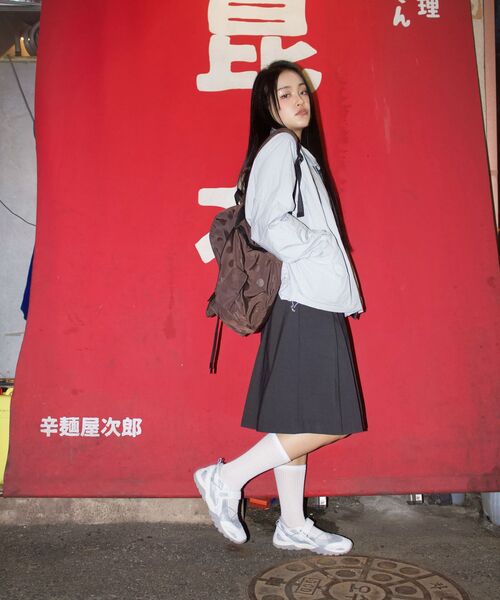 MACNI(マクニ)の「POLKA DOT FLAP BACKPACK BROWN(バックパック/リュック・レディース・ブラウン・FREE)」の13枚目の写真