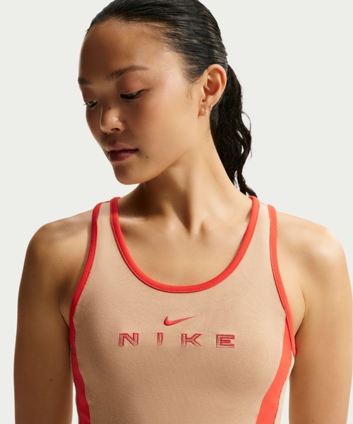 NIKE（ナイキ）の「NIKE AS WMNS NSW STREET GX TANK / ナイキ ウィメンズ NSW ストリート GX タンクトップ 【SP】（タンクトップ・レディース・ブラック/ベージュ・S/M/L）」の12枚目の写真