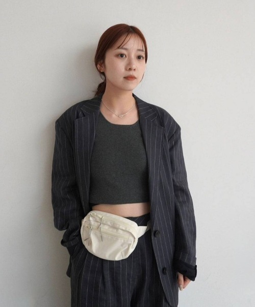 anuke(アンヌーク)の「Short Knit Tanktop(タンクトップ・レディース・ライトグリーン/レッド/チャコールグレー/ブラック・FREE)」の9枚目の写真