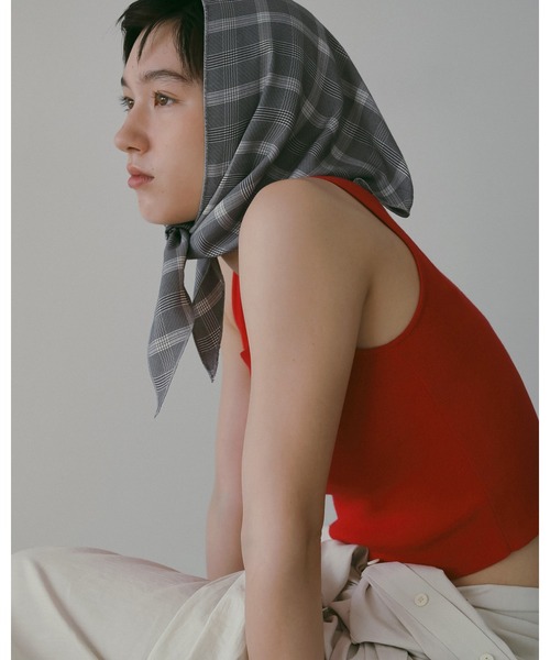 anuke(アンヌーク)の「Short Knit Tanktop(タンクトップ・レディース・ライトグリーン/レッド/チャコールグレー/ブラック・FREE)」の12枚目の写真