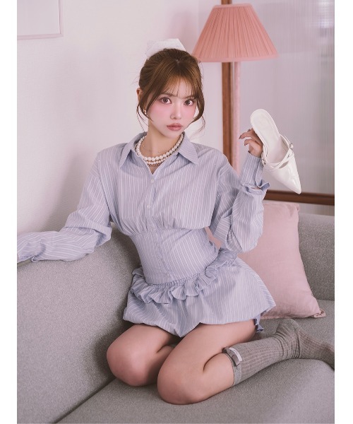 Darich（ダーリッチ）の「ビジューシャツバルーンミニセットアップ