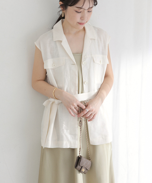 La TOTALITE(ラトータリテ)の「【洗える】ワークリネンライトジレ(ベスト・レディース・ブラック/ホワイト・FREE)」の2枚目の写真