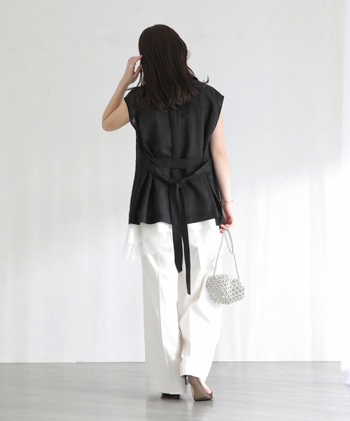 La TOTALITE(ラトータリテ)の「【洗える】ワークリネンライトジレ(ベスト・レディース・ブラック/ホワイト・FREE)」の6枚目の写真