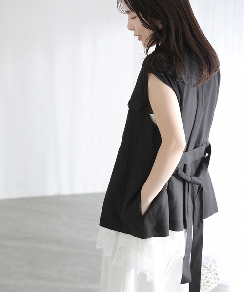 La TOTALITE(ラトータリテ)の「【洗える】ワークリネンライトジレ(ベスト・レディース・ブラック/ホワイト・FREE)」の9枚目の写真