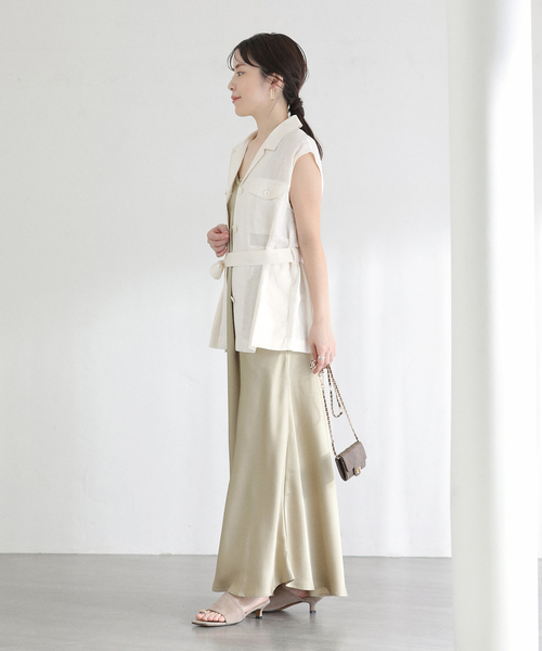 La TOTALITE(ラトータリテ)の「【洗える】ワークリネンライトジレ(ベスト・レディース・ブラック/ホワイト・FREE)」の12枚目の写真