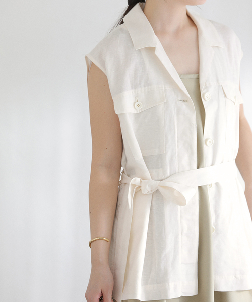 La TOTALITE(ラトータリテ)の「【洗える】ワークリネンライトジレ(ベスト・レディース・ブラック/ホワイト・FREE)」の15枚目の写真