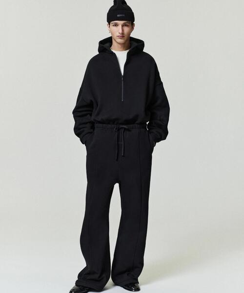 FOG ESSENTIALS(エフオージーエッセンシャルズ)の「Fear of God ESSENTIALS/FOG エッセンシャルズ/PROPERTY LOUNGE HALF ZIP HOODIE(パーカー・メンズ・ブラック/ベージュ/グレー系その他3・S/M/L/XL)」の7枚目の写真