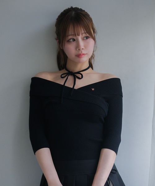 M DOLLY(エムドリー)の「*M DOLLY original* Cross ellie knit tops/クロスエリーニットトップス(ニット/セーター・レディース・ピンク/ライトブルー/ブラック・FREE)」の2枚目の写真