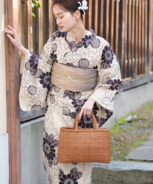 utatane（ウタタネ）の「かごバッグ やまぶどう 極細編 削 短手（かごバッグ・レディース・ブラウン・FREE）」の10枚目の写真