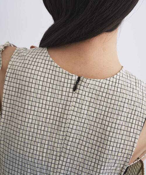 CODE A(コードエー)の「shoulder ribbon dress(ワンピース・レディース・アイボリー/ブラック・34/36)」の11枚目の写真