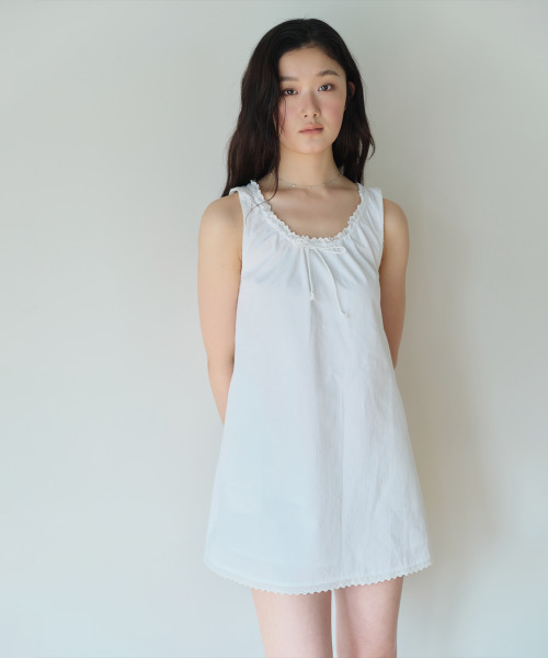 HOMEBODY THINGS(ホームバディ ティングズ)の「Lace Sleeveless Dress (WHITE)(ワンピース・レディース・その他・1/2)」の2枚目の写真