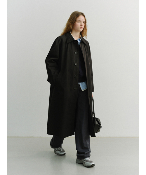 DUNST(ダンスト)の「UNISEX REFINED MAC COAT_UDTR6A101_BLACK(その他アウター・レディース・ブラック・X-SMALL/SMALL/MEDIUM/LARGE/X-LARGE)」の2枚目の写真