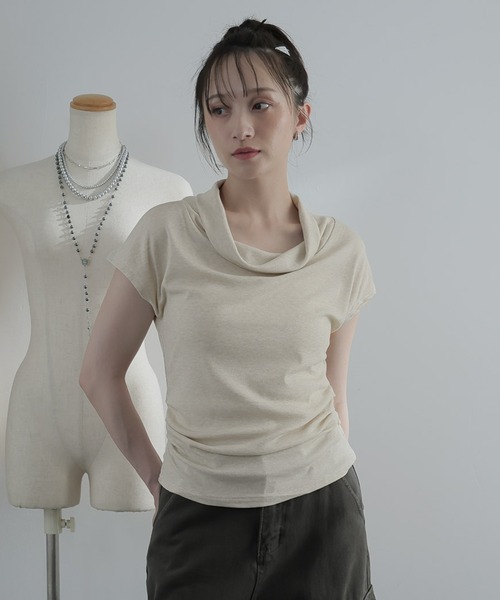 Ulysses（ユリシス）の「ドレープネックフレンチスリーブカットソー（Tシャツ/カットソー・レディース・ダークグレー/ベージュ・F）」の6枚目の写真
