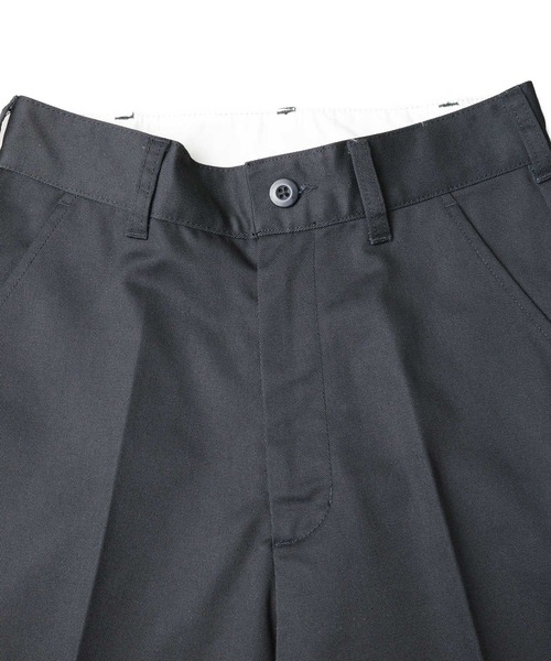 RED KAP(レッドキャップ)の「【Kt】【RED KAP】Short WORK PANTS(チノパンツ・メンズ・ブラック/ベージュ/チャコールグレー・XXXX-LARGE/XXX-LARGE/LARGE/MEDIUM/SMALL/X-SMALL/XX-LARGE/X-LARGE)」の4枚目の写真
