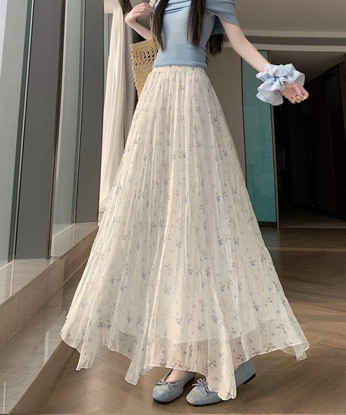 AMAJI(アマジ)の「フラワー柄 シフォンロングスカート ウエストゴム 不規則ヘム フレアシルエット ティアードデザイン(スカート・レディース・ライトブルー/ベージュ・X-LARGE/LARGE/MEDIUM/SMALL)」の6枚目の写真
